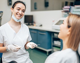 Patient visiting dentist at an emergency dental office in Chesterfield