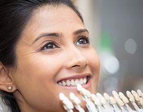 woman getting porcelain veneers in Chesterfield 